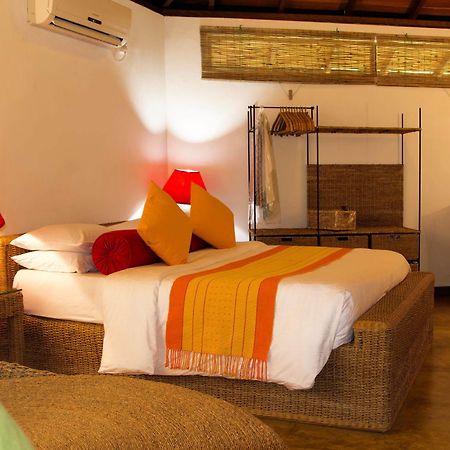 Athulya Villas Kandy Extérieur photo